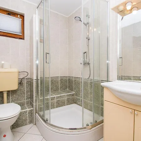 Adriaaticoo * Zaton (Sibenik-Knin)