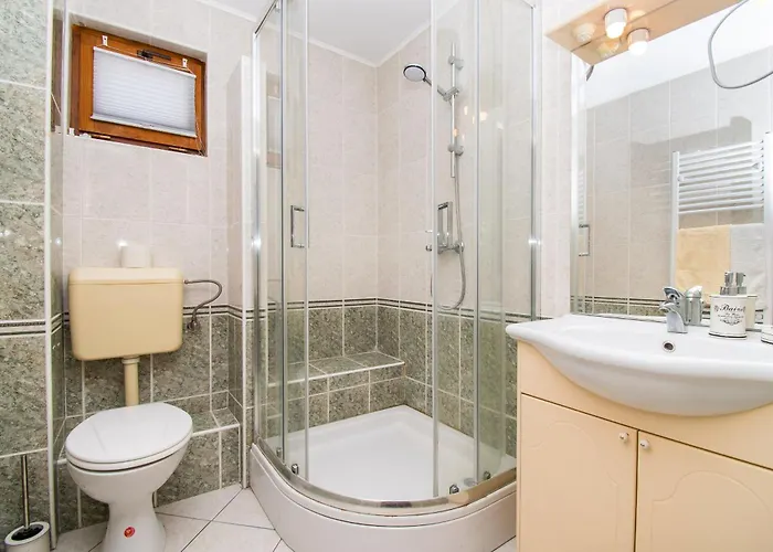 Adriaaticoo * Zaton (Sibenik-Knin)